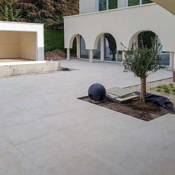 Keerbergen - Aanleg terras, tegel 80x80, totale oppervlakte 140m²